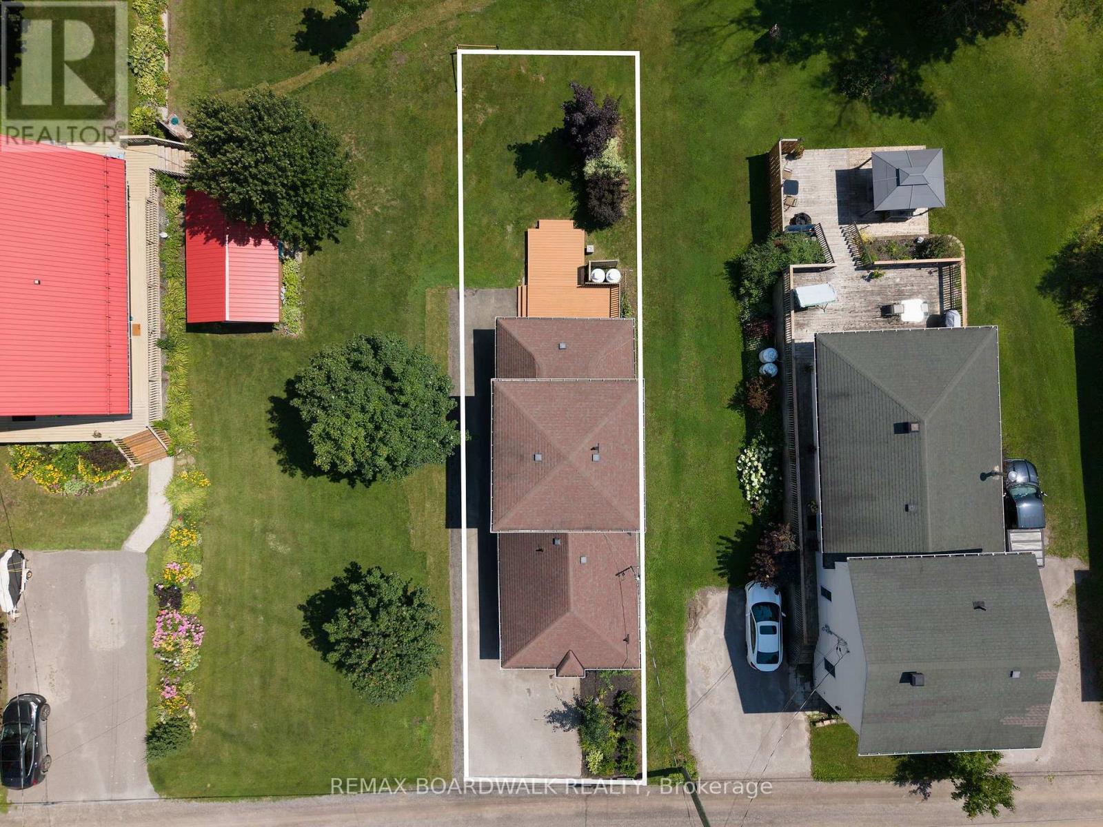 264 BIRCH AVENUE - 37