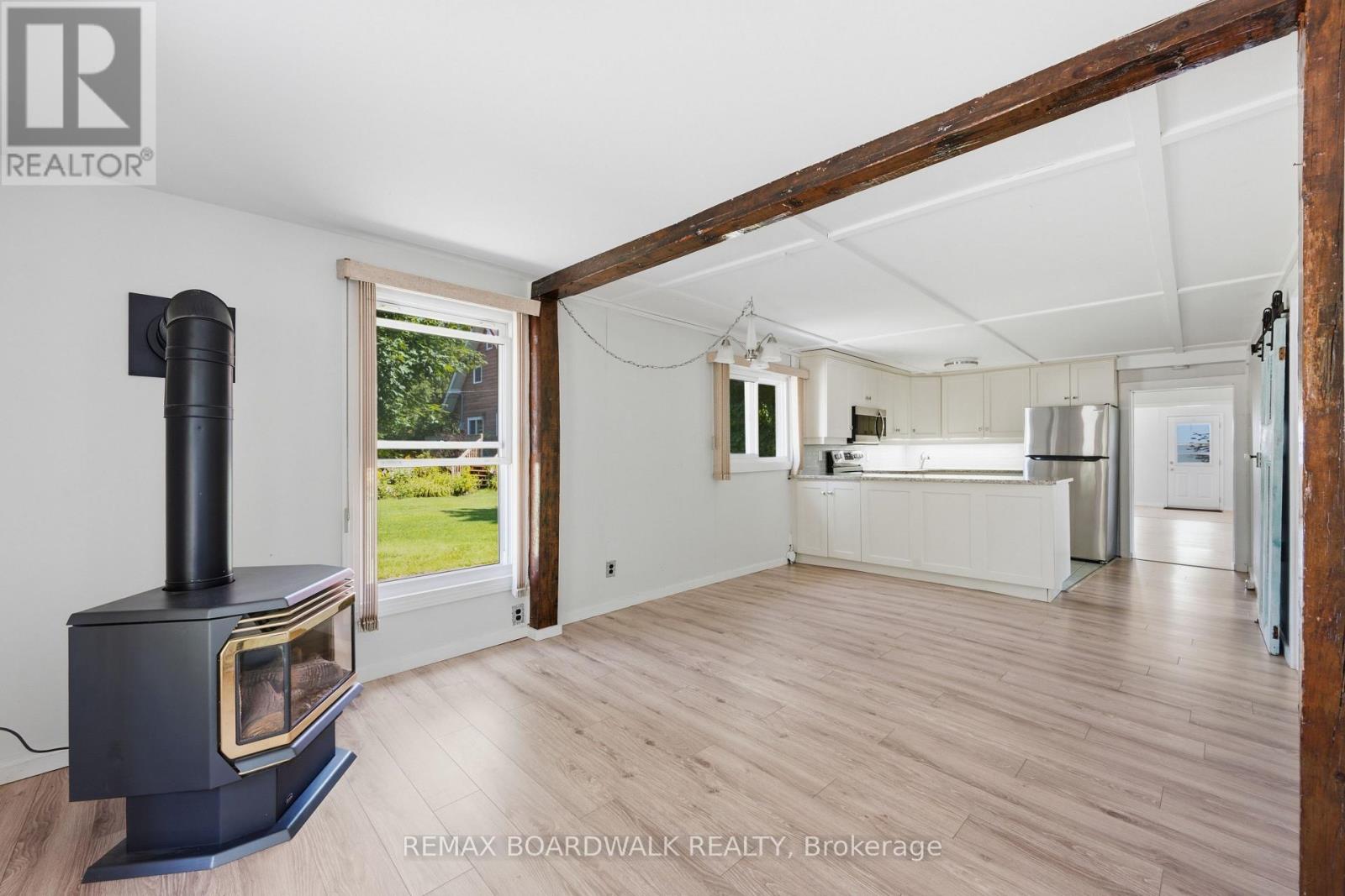 264 BIRCH AVENUE - 5