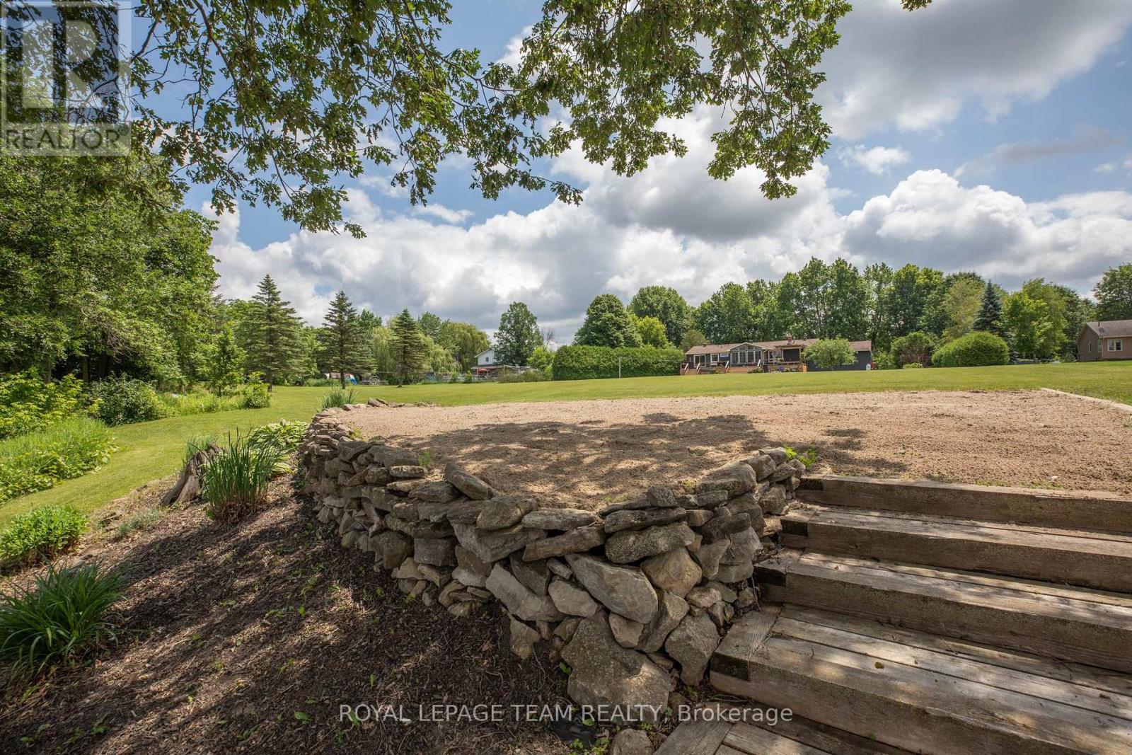 1683 RIVER ROAD - Image 45