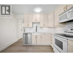 Den - 134 Erin Ridge Road Se, Calgary, AB T2B2W9 Photo 10