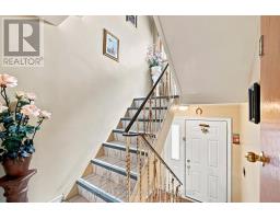 Primary Bedroom - 524 Silverthorn Avenue, Toronto, ON M6M3H7 Photo 6
