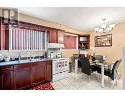 524 Silverthorn Avenue, Toronto, ON M6M3H7 Photo 31