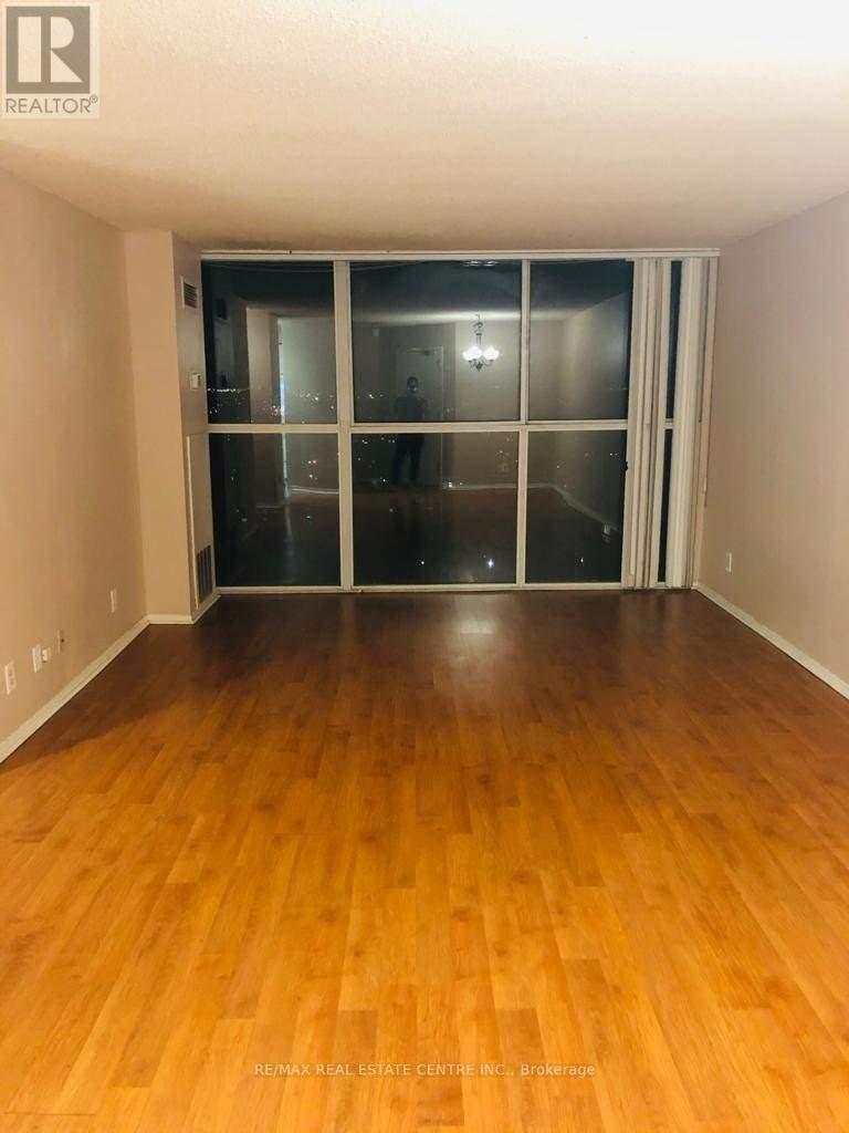 #1601 25 TRAILWOOD DRIVE - 24