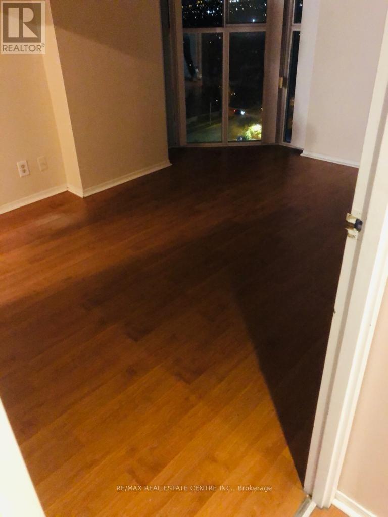 #1601 25 TRAILWOOD DRIVE - 7