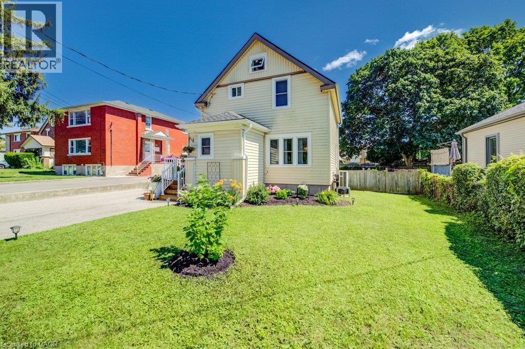 209 BELLEVIEW Avenue — photo 3