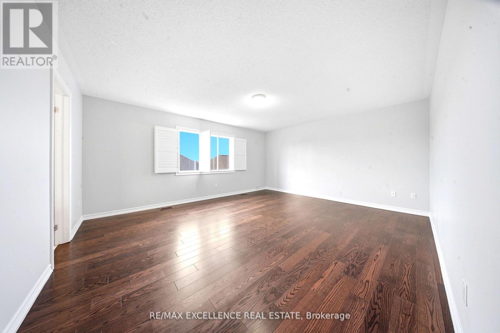 129 MORDEN DRIVE - 40