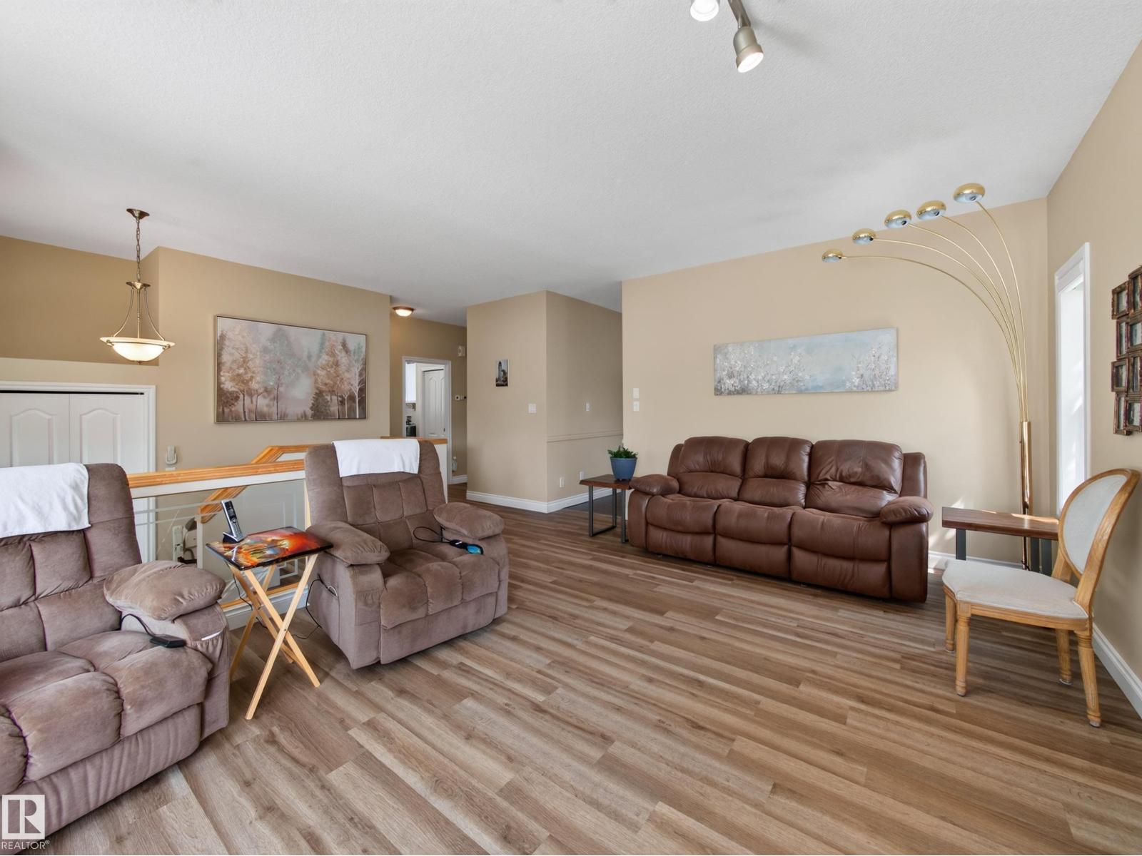 148 FORREST DR - 2