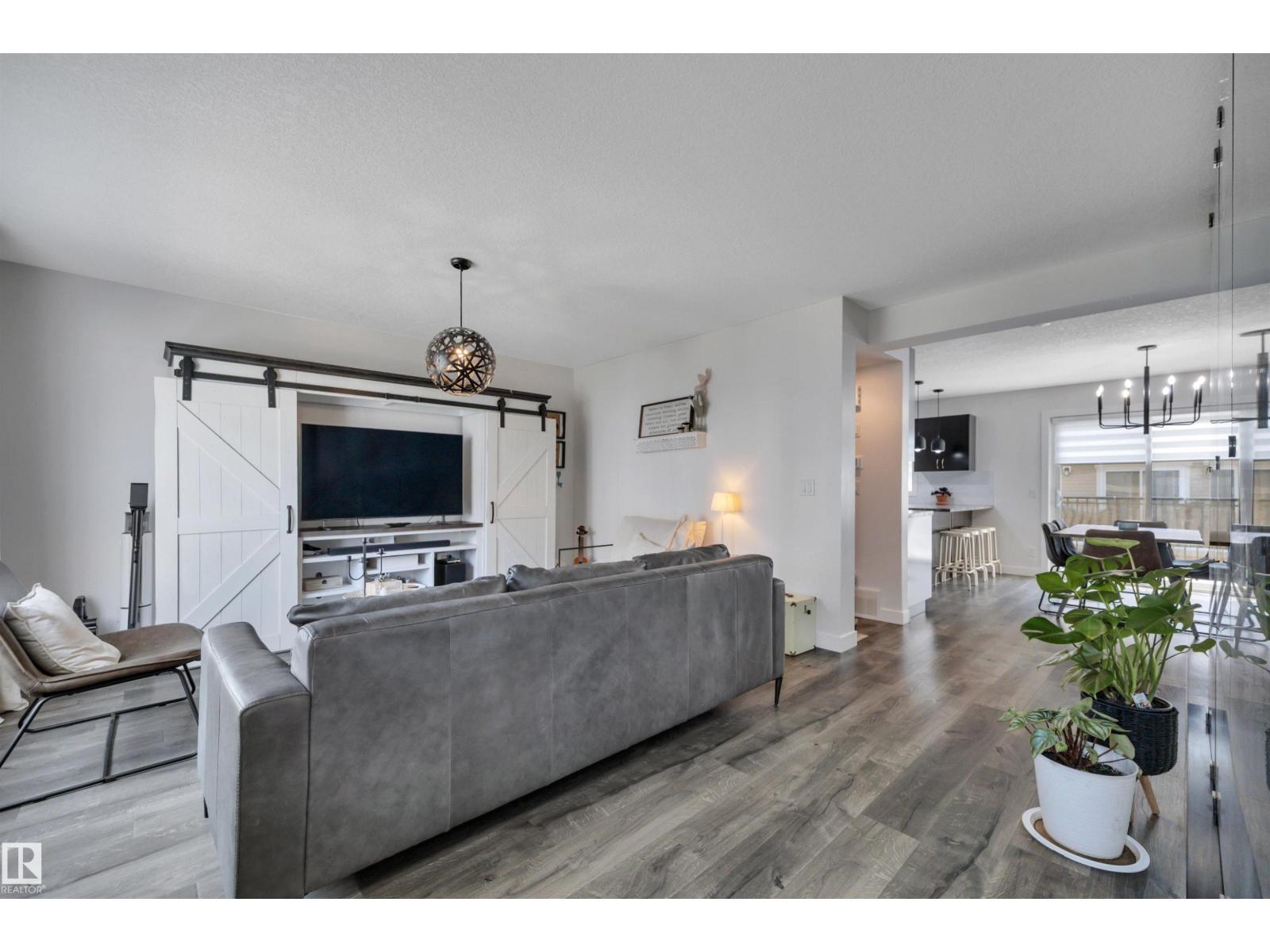 #58 9535 217 ST NW - 21