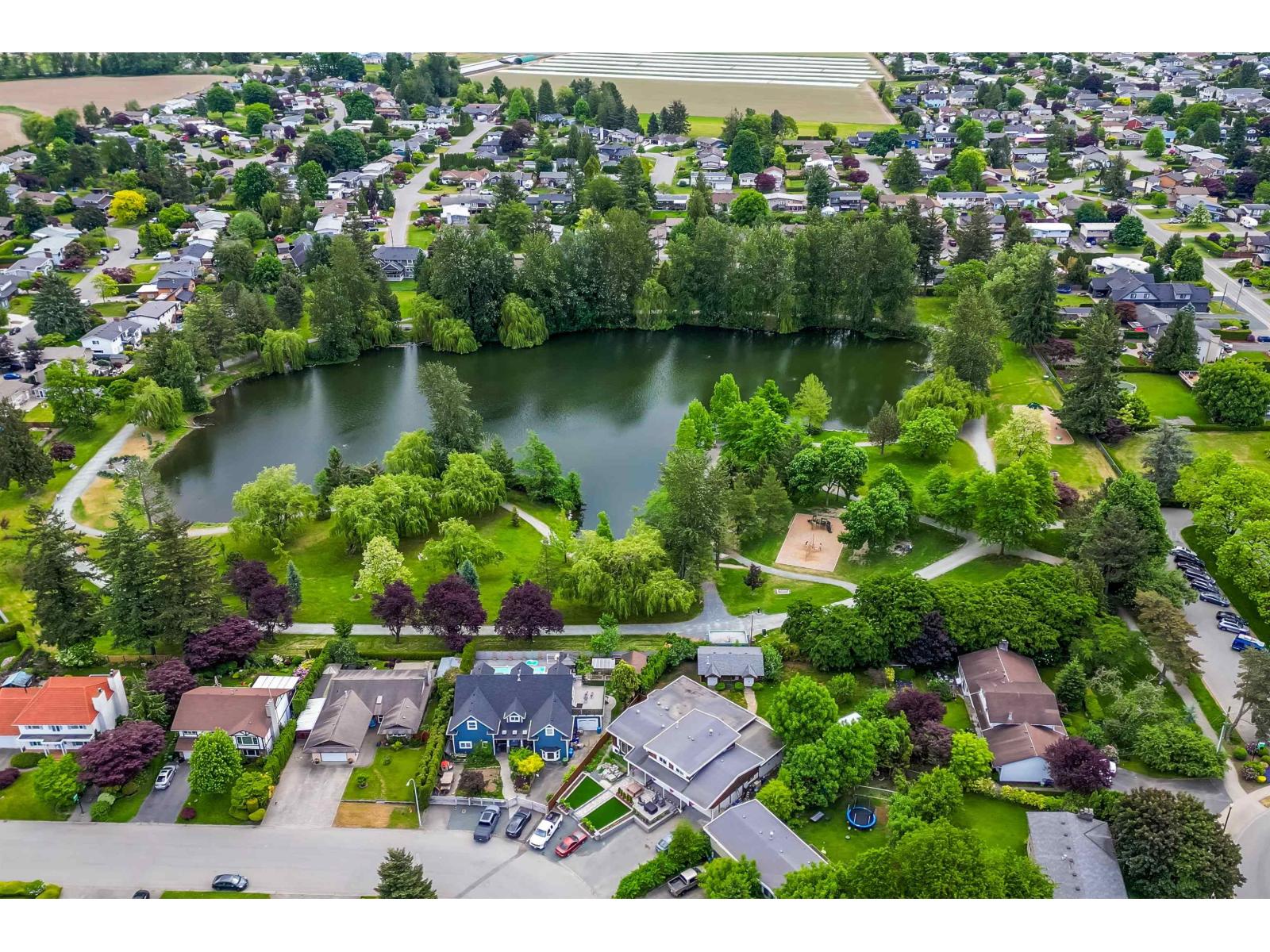 3 Bed, 3 Bath House for Sale in Chilliwack – 28 6498 SOUTHDOWNE PLACE, Sardis South, Chilliwack – MLS# R3152750 - Image 36