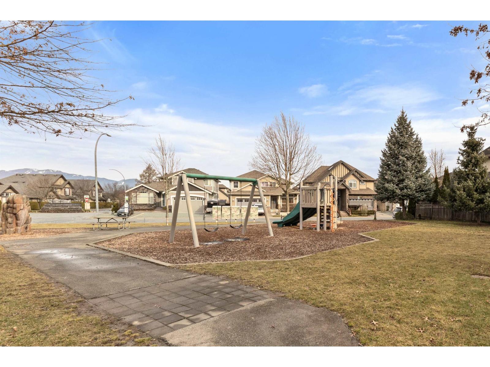 3 Bed, 3 Bath House for Sale in Chilliwack – 28 6498 SOUTHDOWNE PLACE, Sardis South, Chilliwack – MLS# R3152750 - Image 37