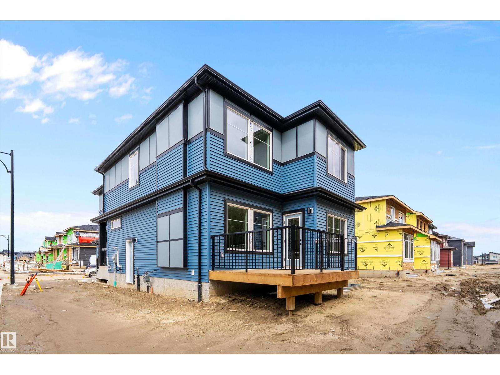 1737 Crossbill LO NW - 42