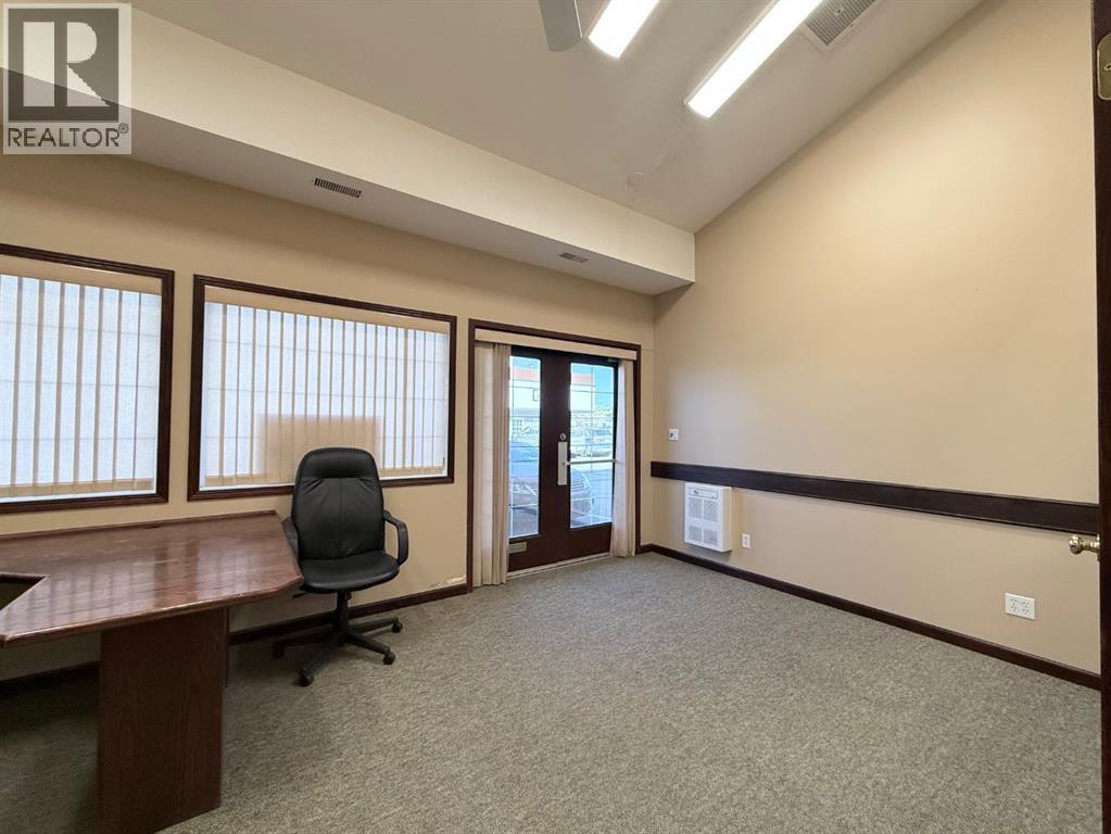 9824 97 Avenue - Photo 32