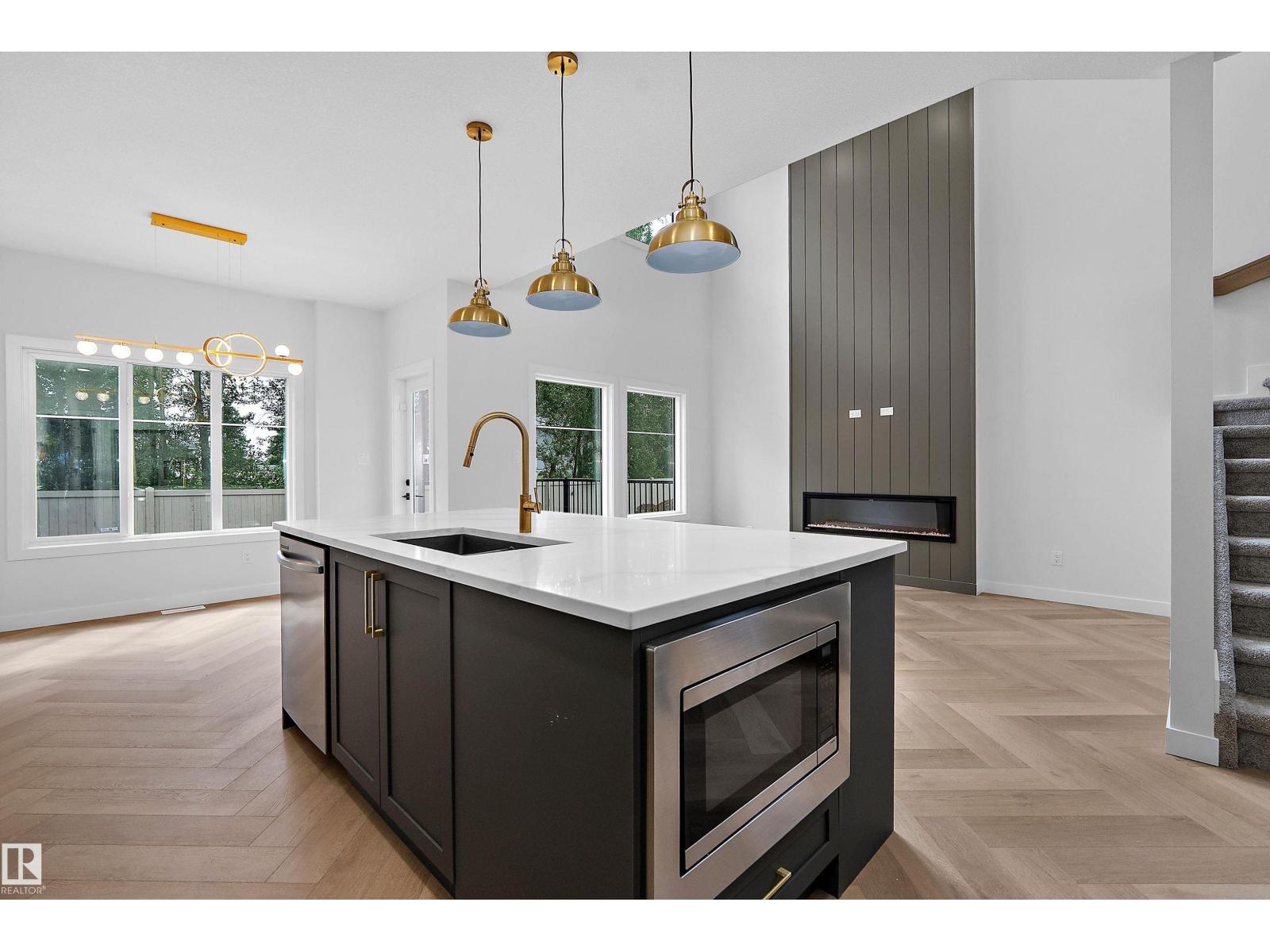 1737 Crossbill LO NW - Image 12
