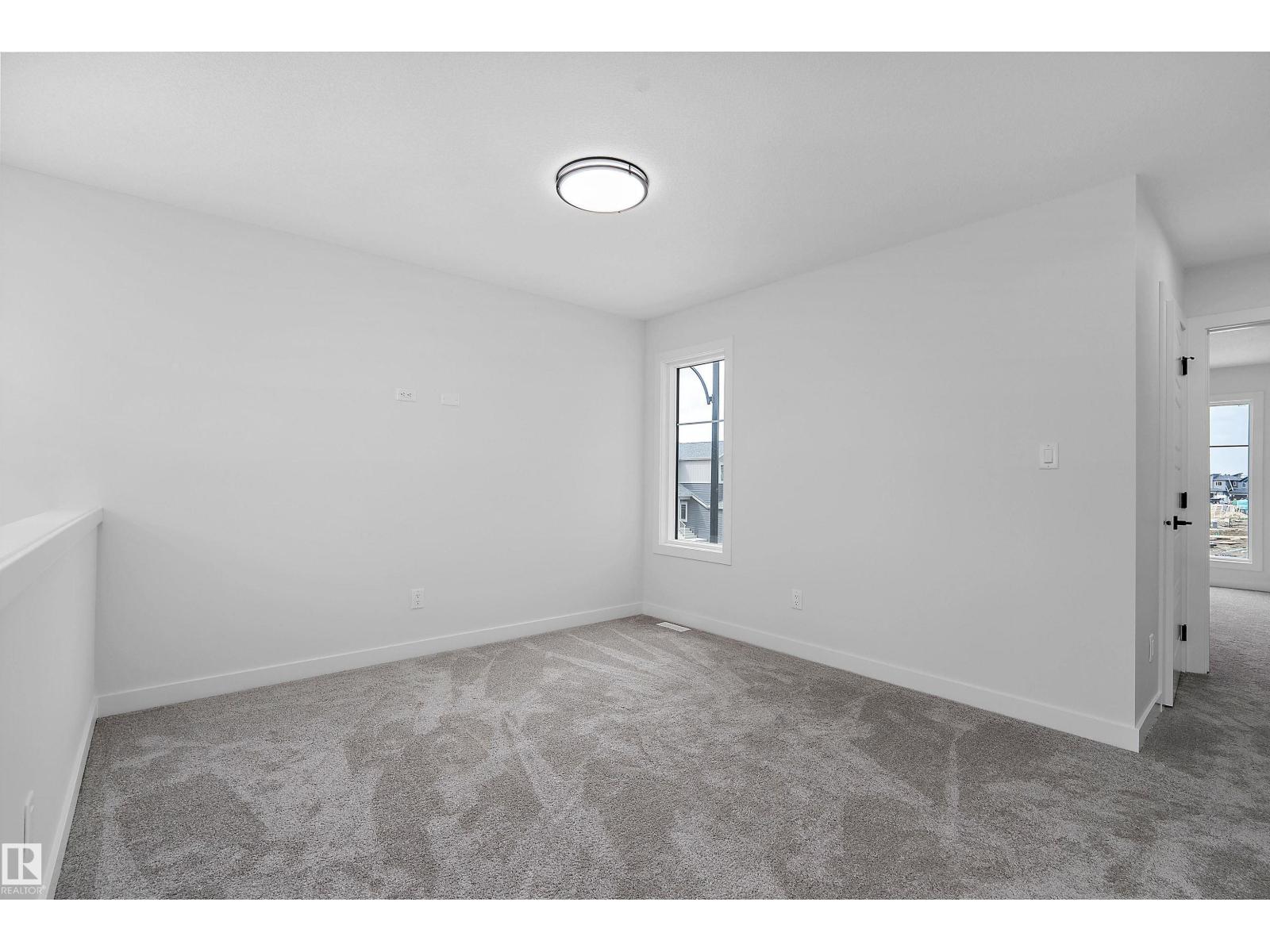 1737 Crossbill LO NW - 21