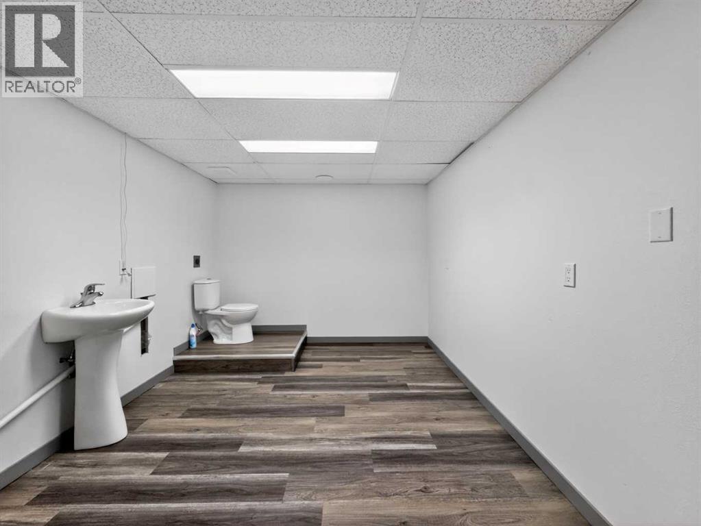 9606 100 Street - Photo 12