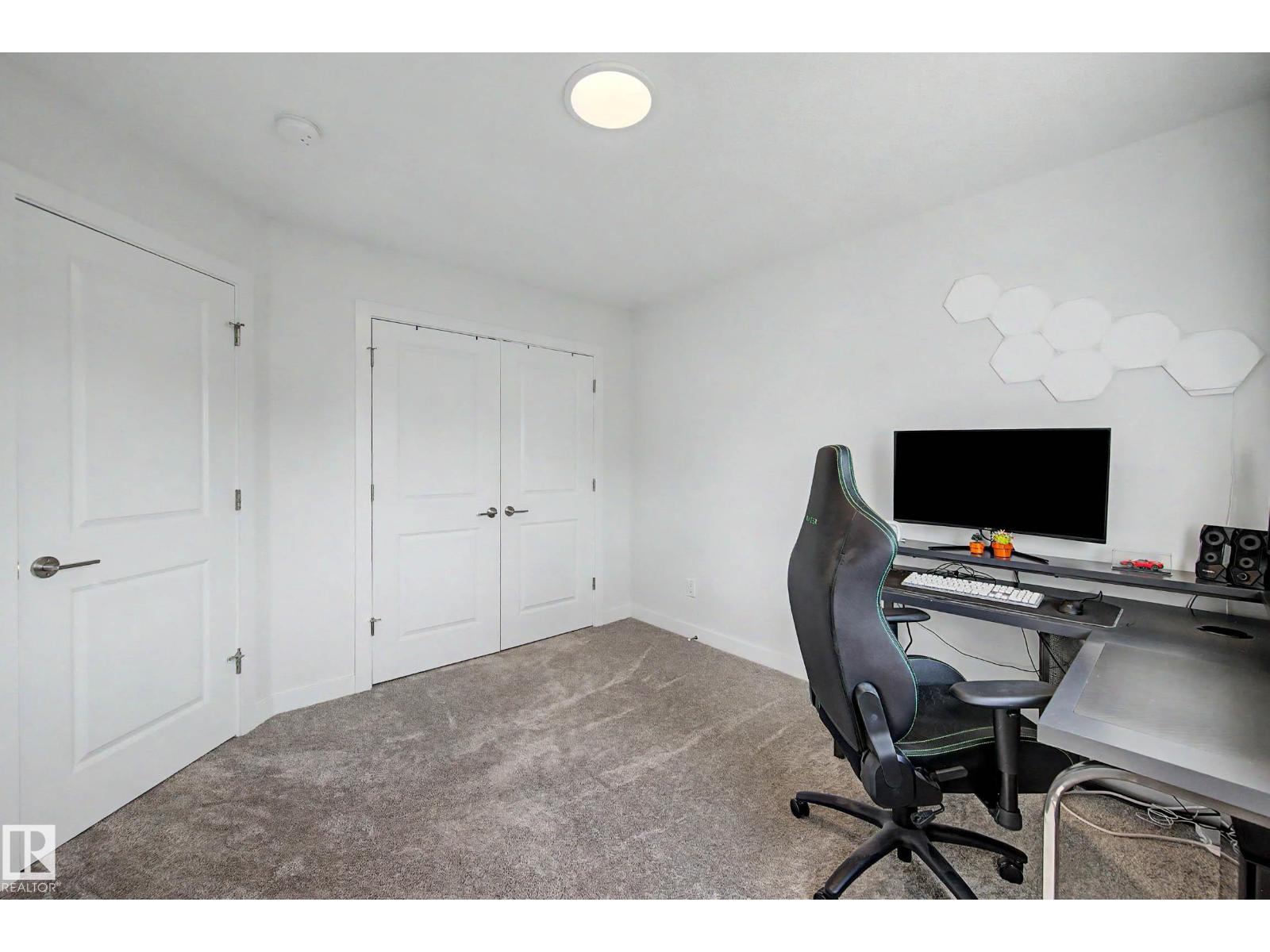 23015 96 AV NW - Image 24