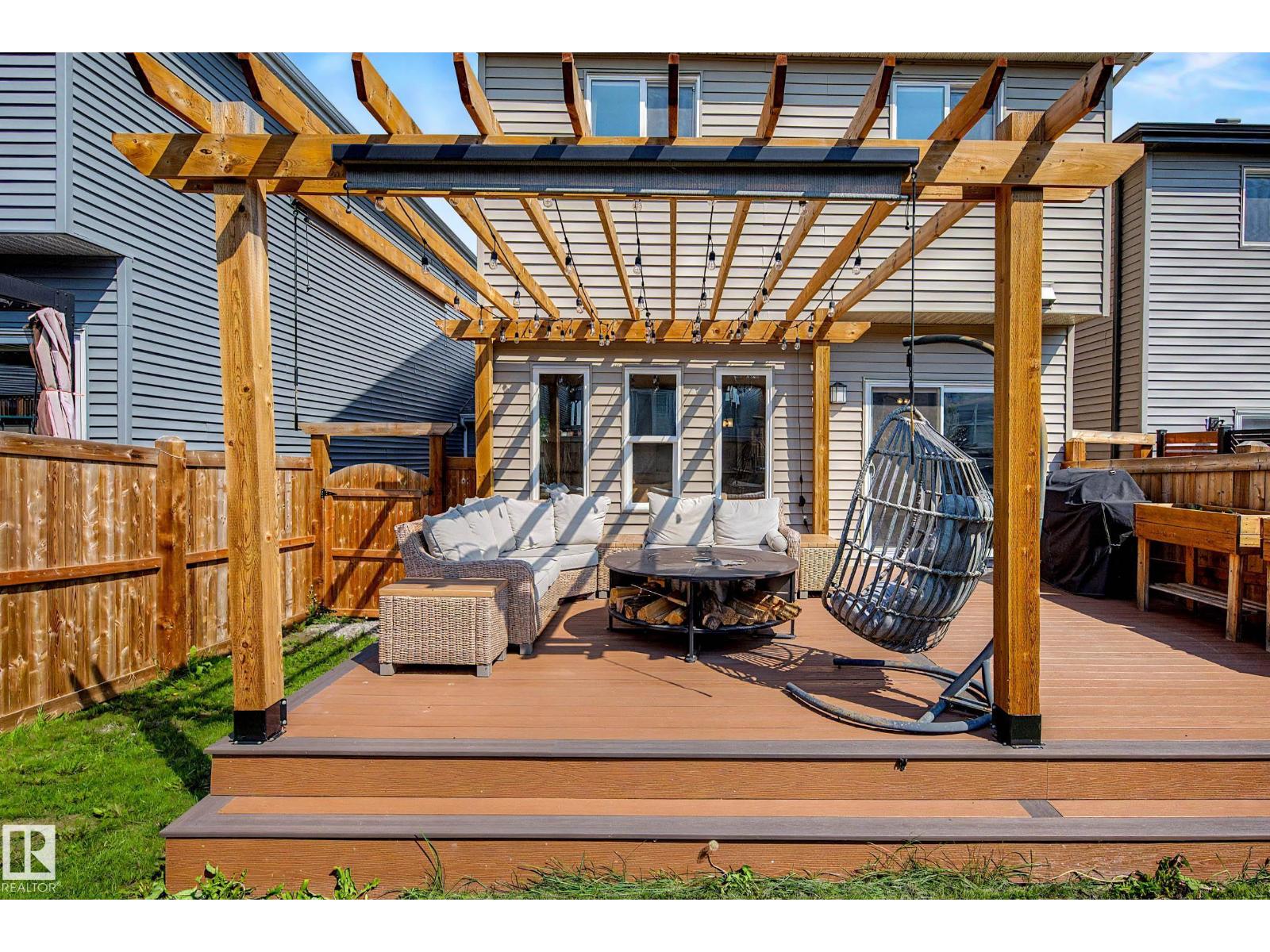 23015 96 AV NW - 31