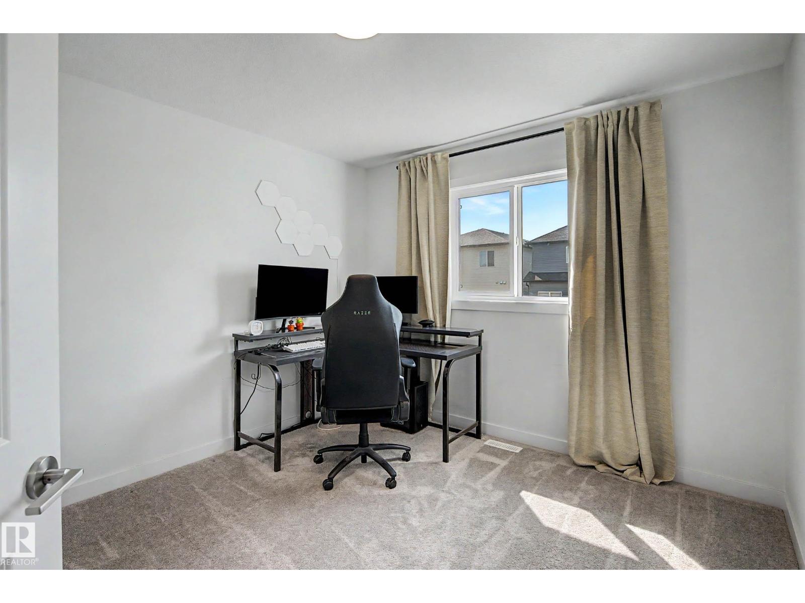 23015 96 AV NW - Image 23