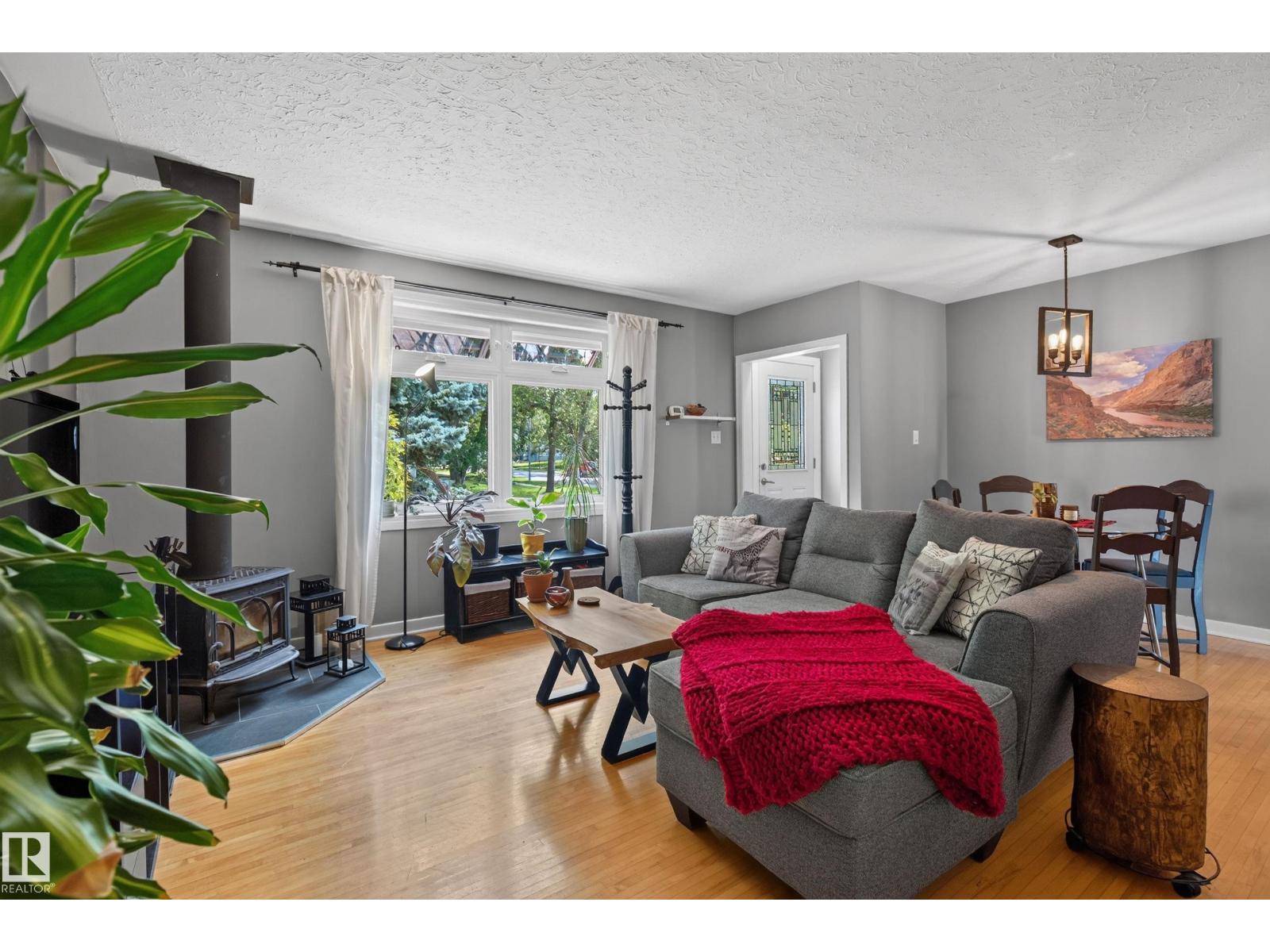 6806 110 ST NW - Image 5