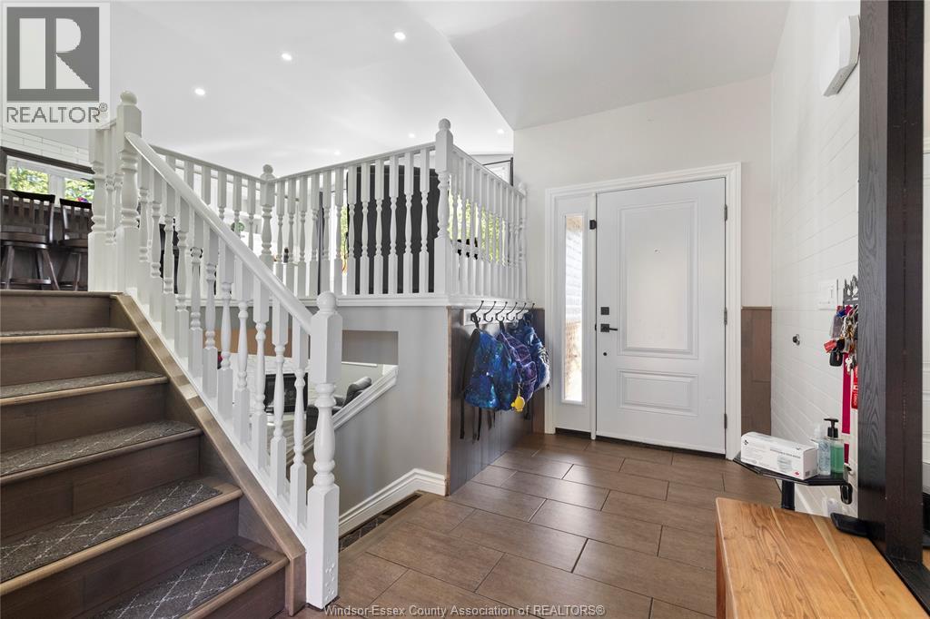 288 RAMBLEWOOD DRIVE - 7
