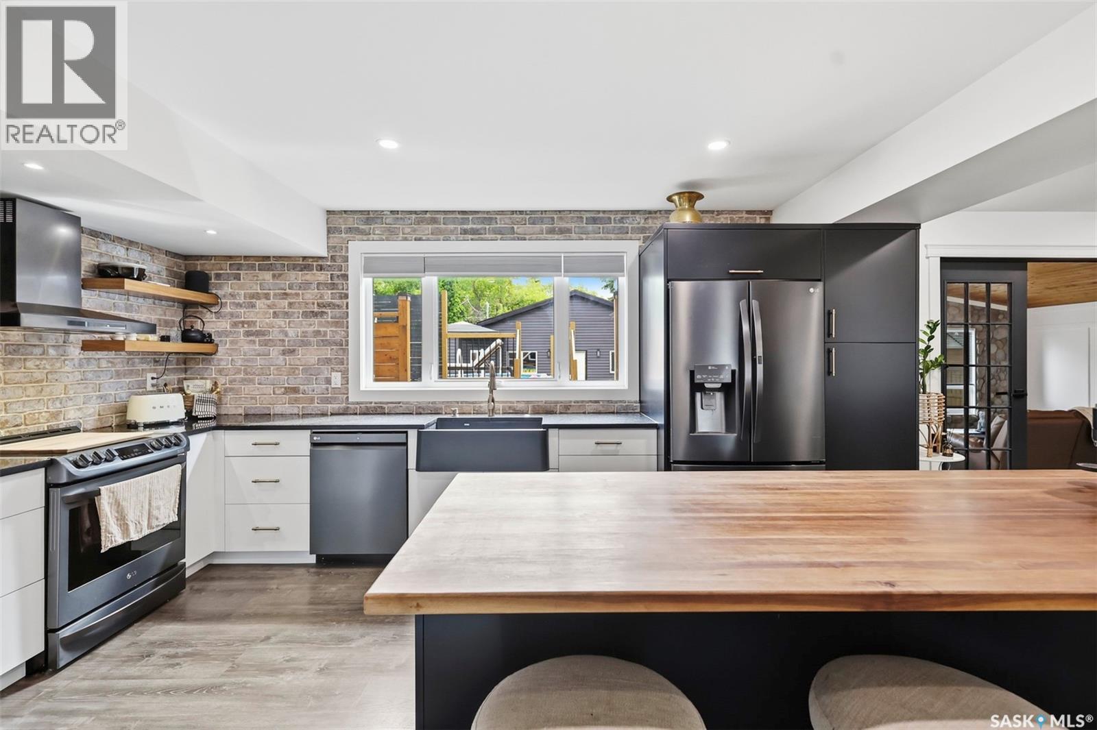 207 113th STREET W - Image 14