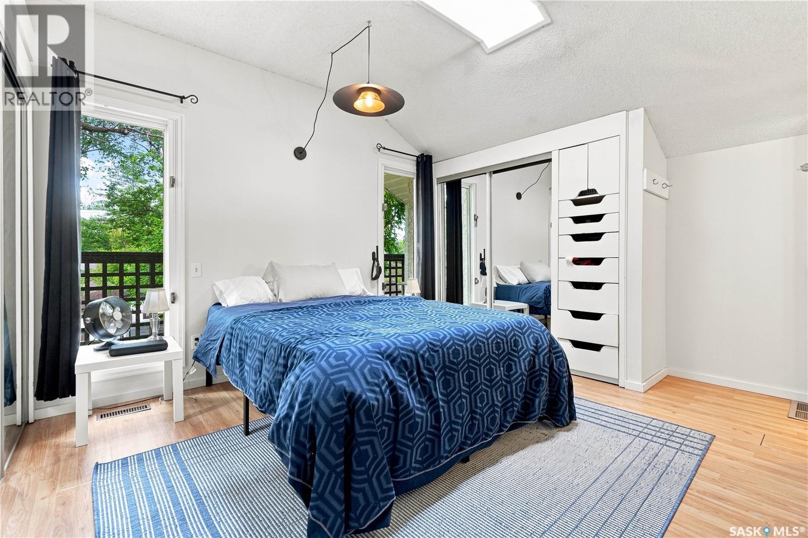 2848 Retallack STREET - 29