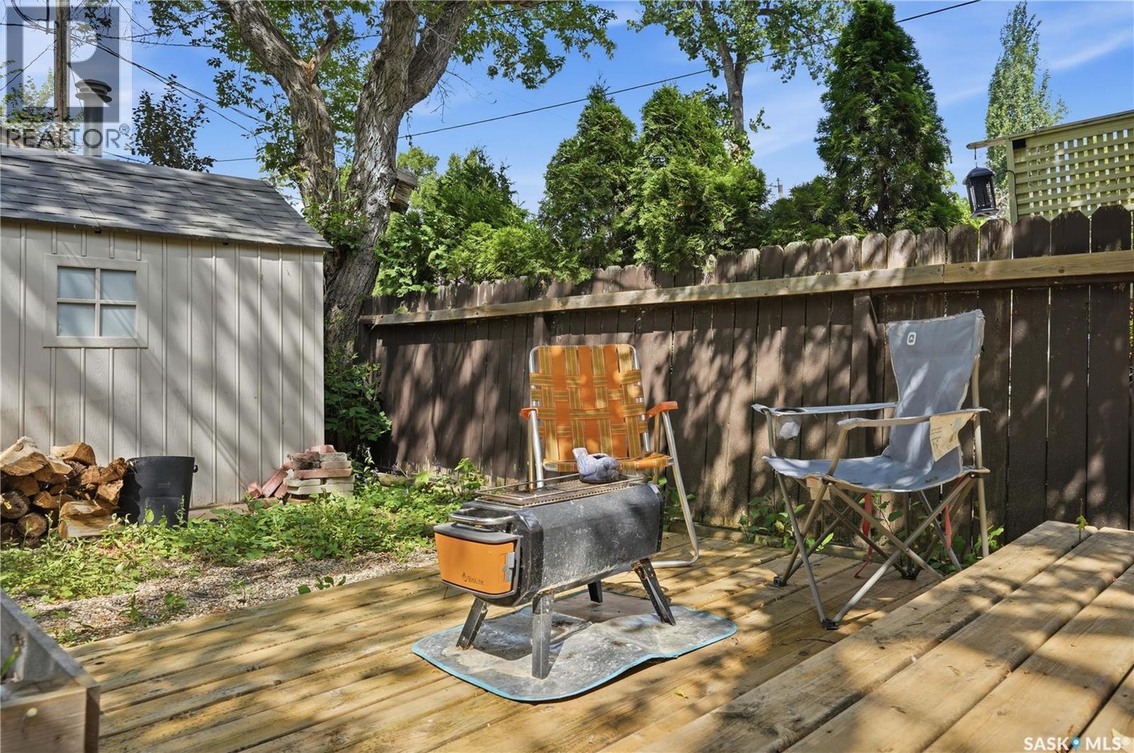 2848 Retallack STREET - 50