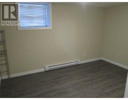 184 Main Street thumbnail 27