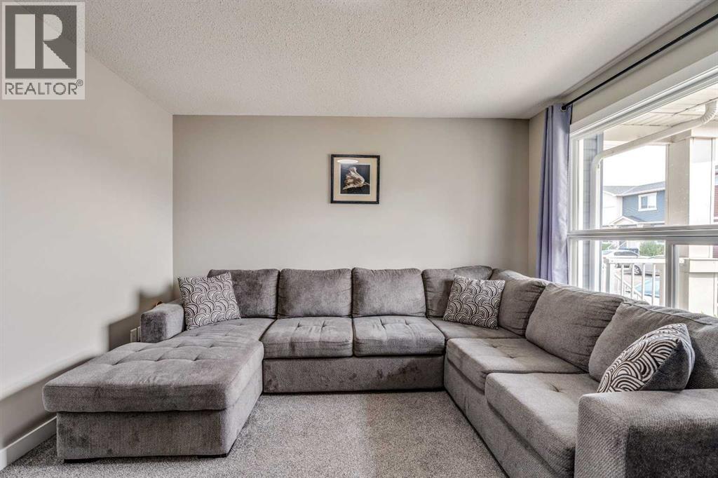 #2 237 Silkstone Road W - Image 4