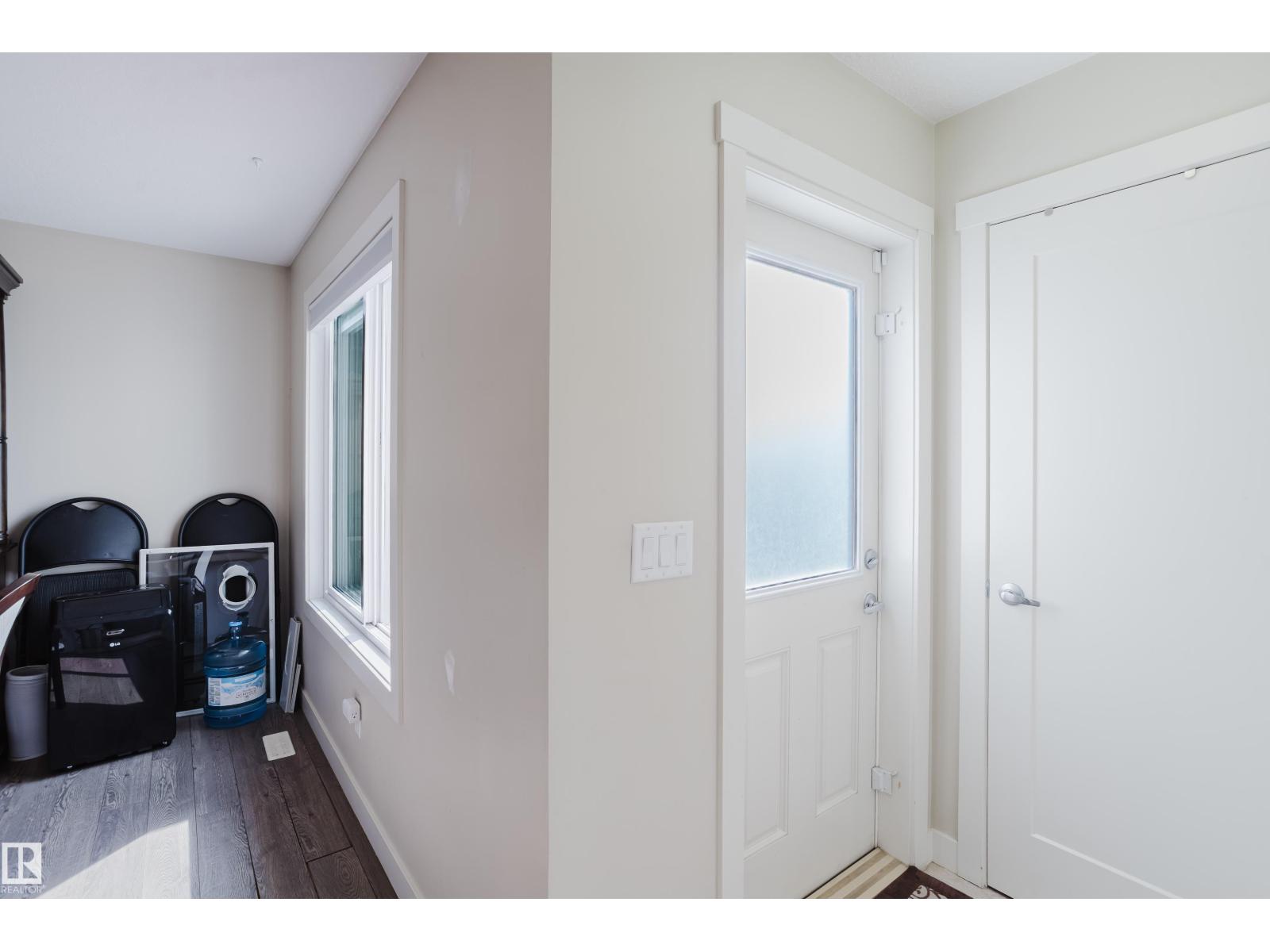 124 CY BECKER BV NW - 18