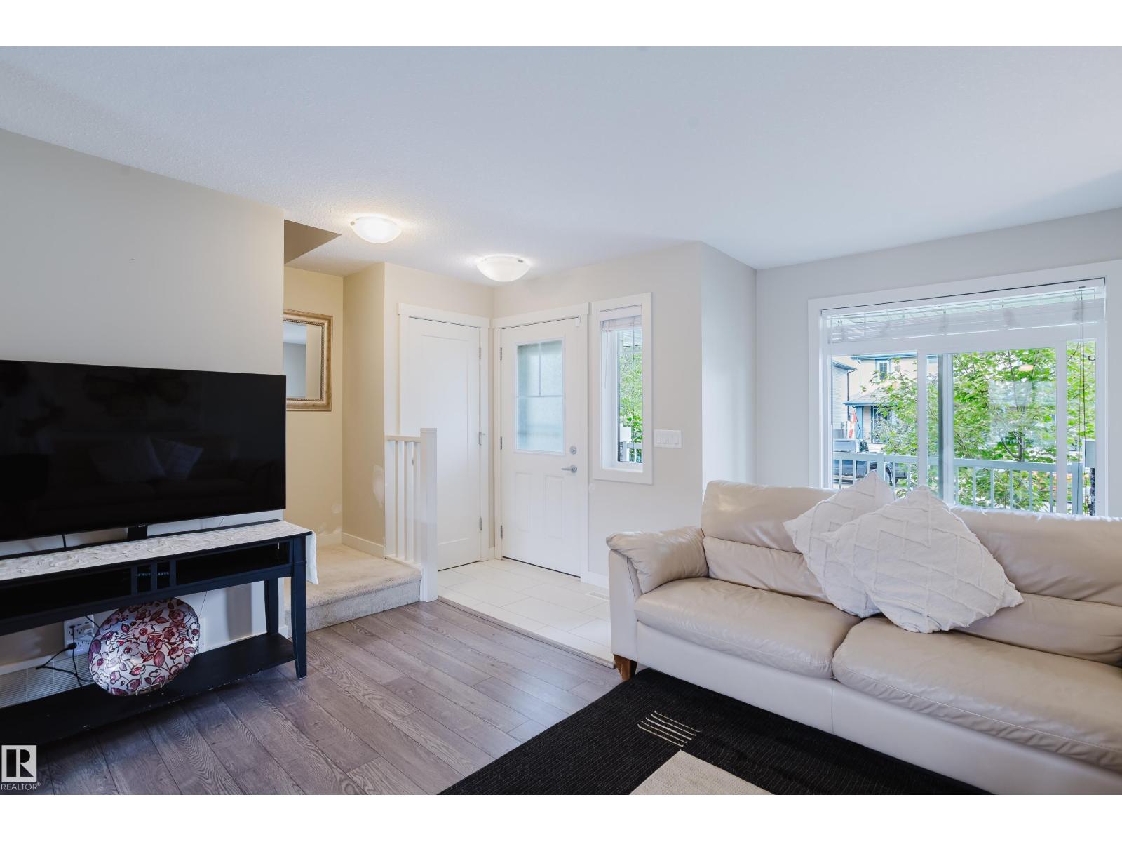 124 CY BECKER BV NW - Image 3