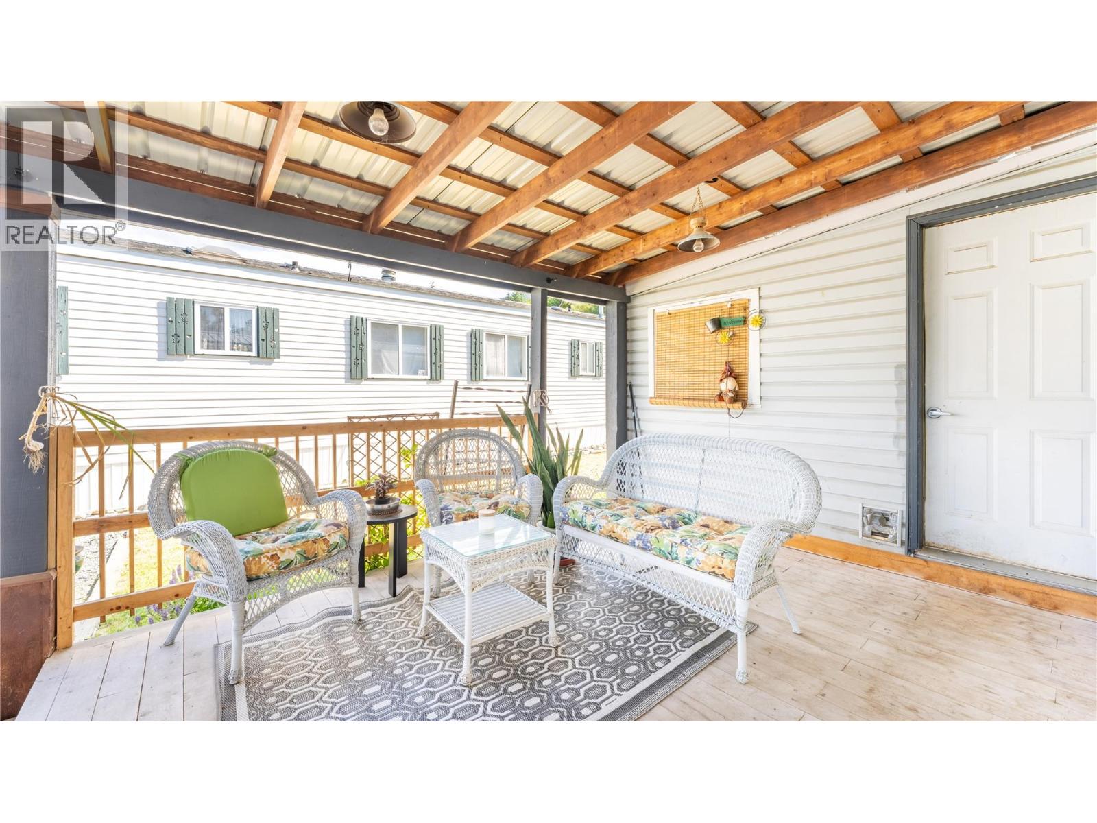 #47 445 6th Avenue N - 22