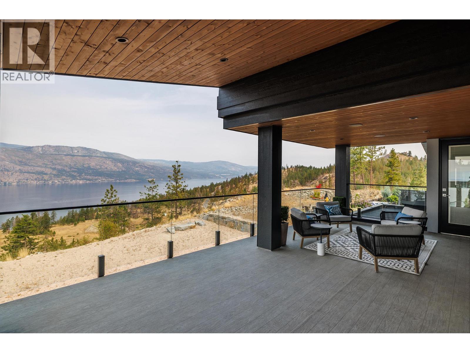  9988 Beacon Hill Drive, Lake Country