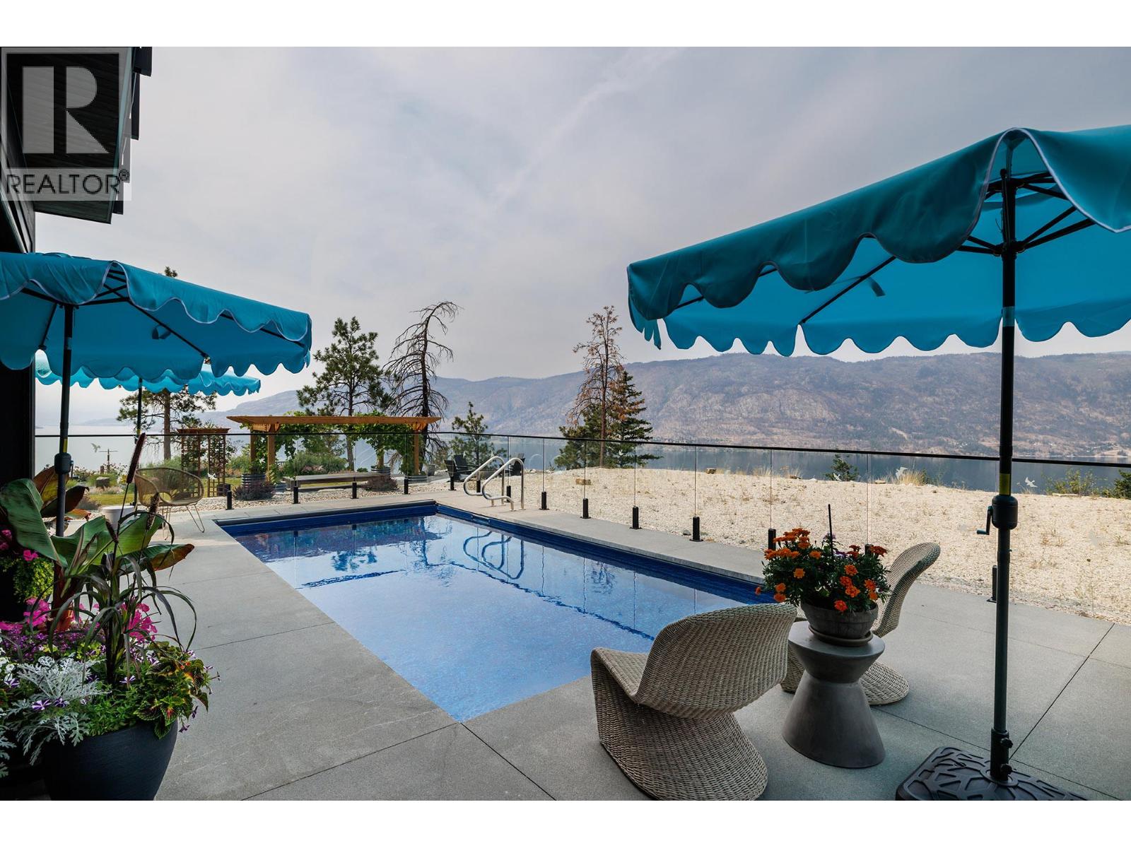  9988 Beacon Hill Drive, Lake Country
