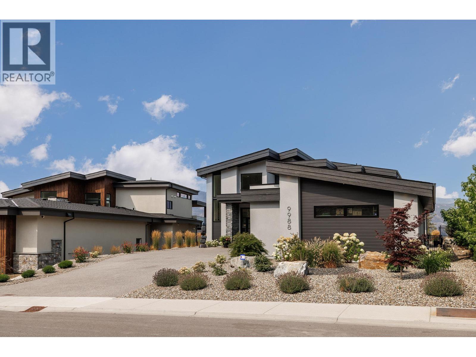  9988 Beacon Hill Drive, Lake Country