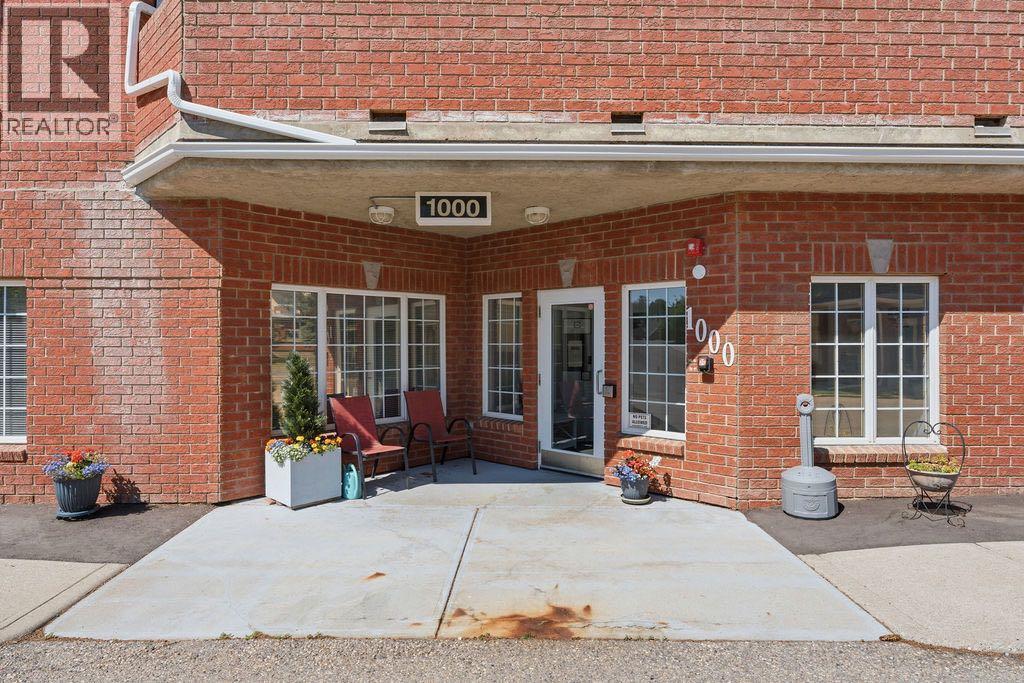 1210 Sienna Park Green Southwest