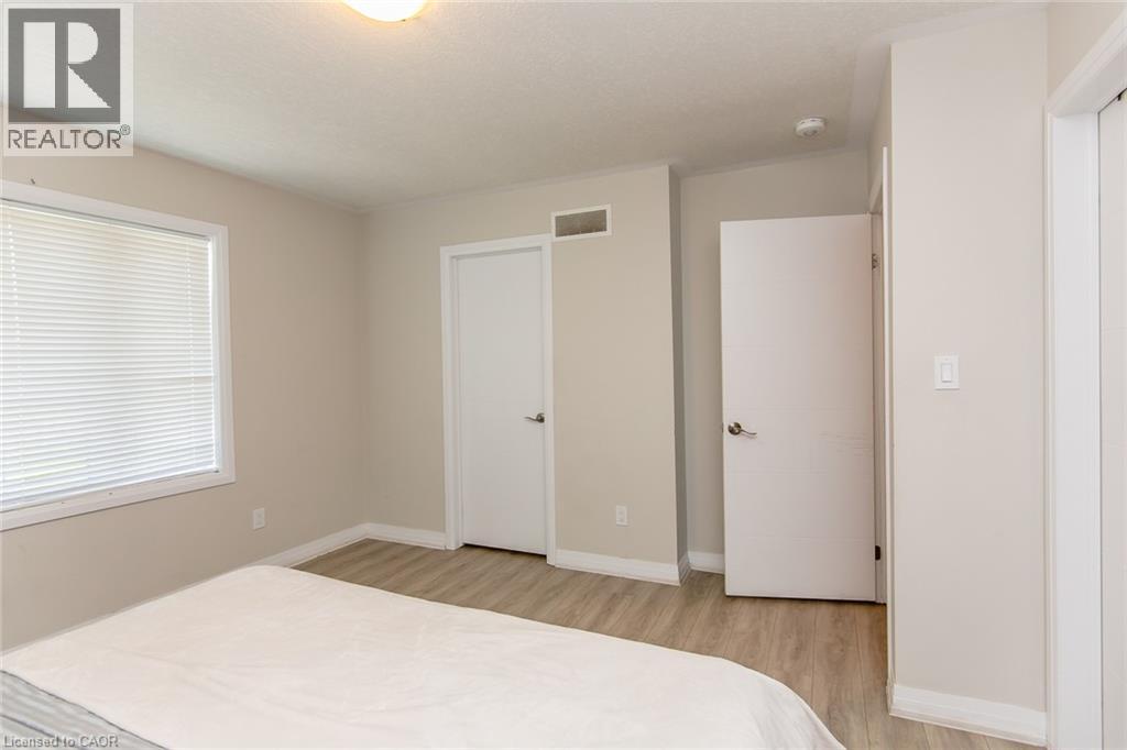 #43 311 WOOLWICH Street - 27