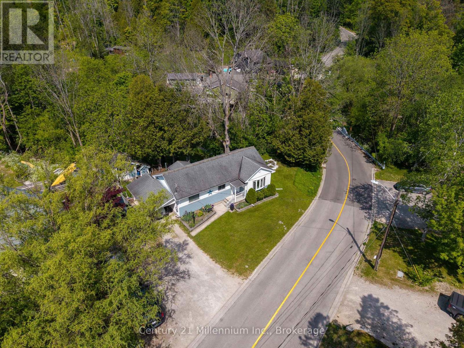 1420 7TH AVENUE W - 4