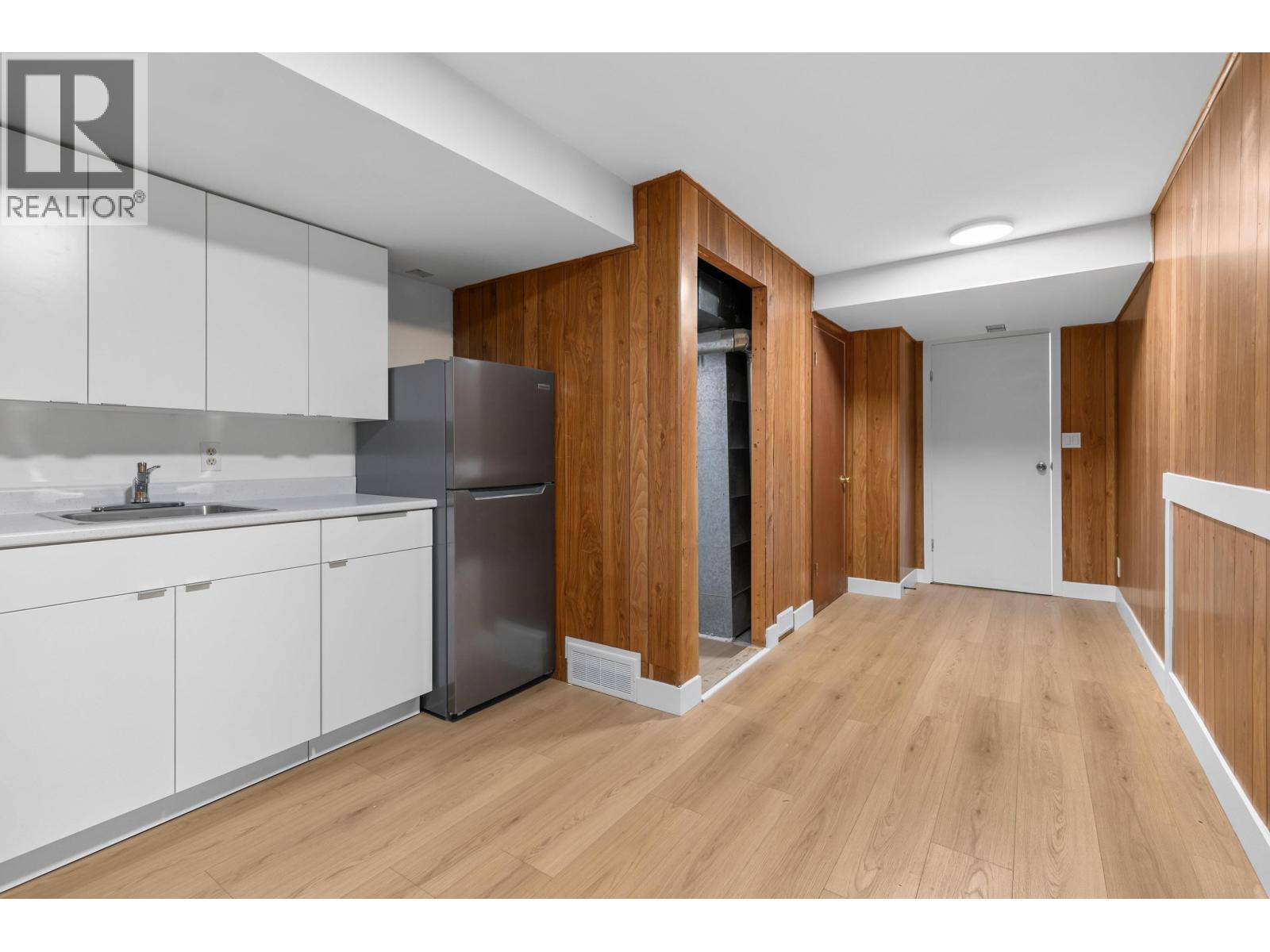 1510 ALWARD STREET - 23