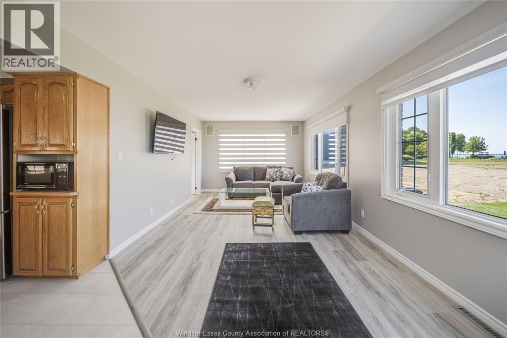 13902 RIVERSIDE DRIVE - 14