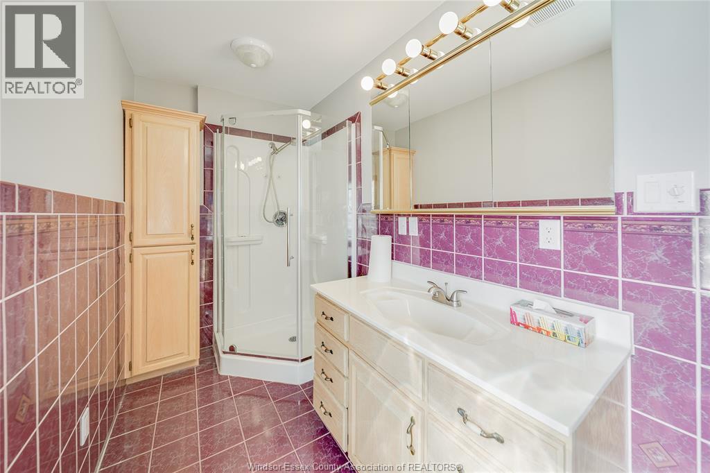 13902 RIVERSIDE DRIVE - 25