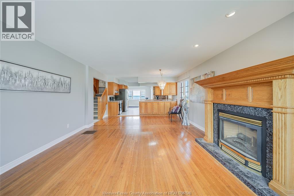 13902 RIVERSIDE DRIVE - 6
