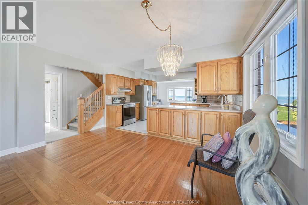 13902 RIVERSIDE DRIVE - 8