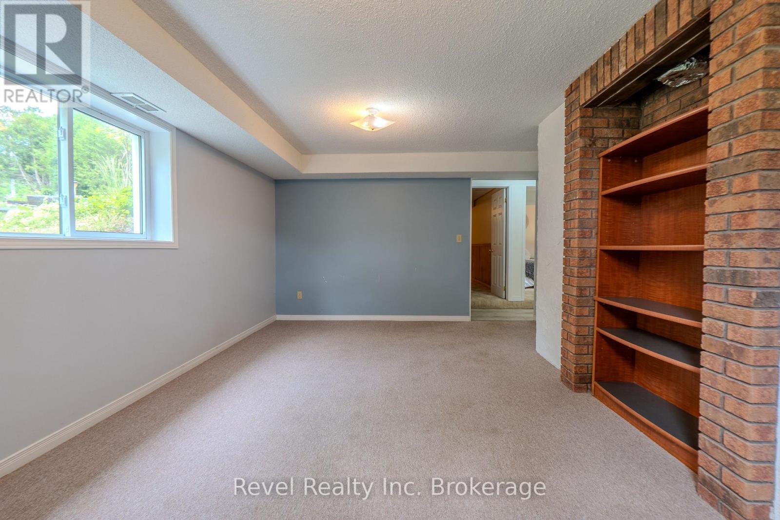 1683 HIGHWAY 94 - Image 31