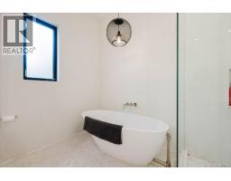 7380 Lakefront Dr, Lake Cowichan, BC V0R2G1 Photo 42