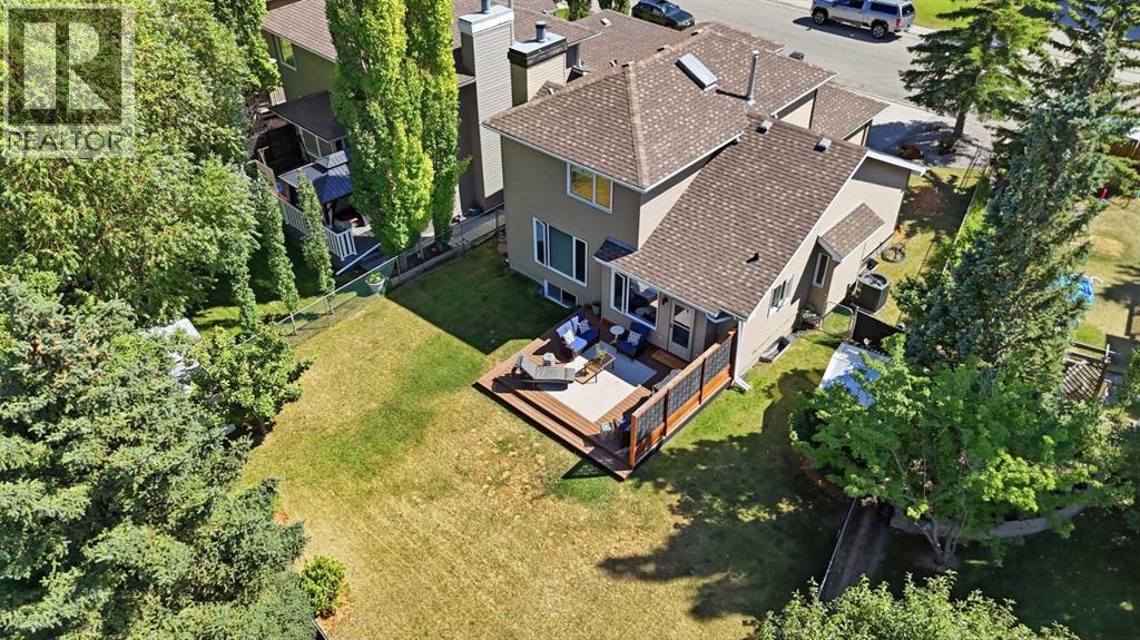 123 Schubert Hill NW - 3