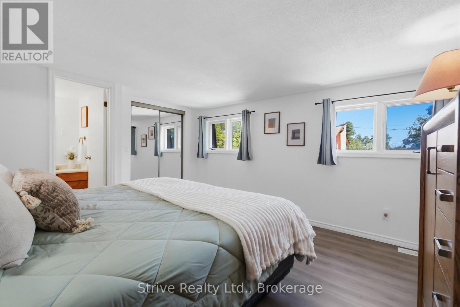 7 ADMIRAL ROAD - Image 20