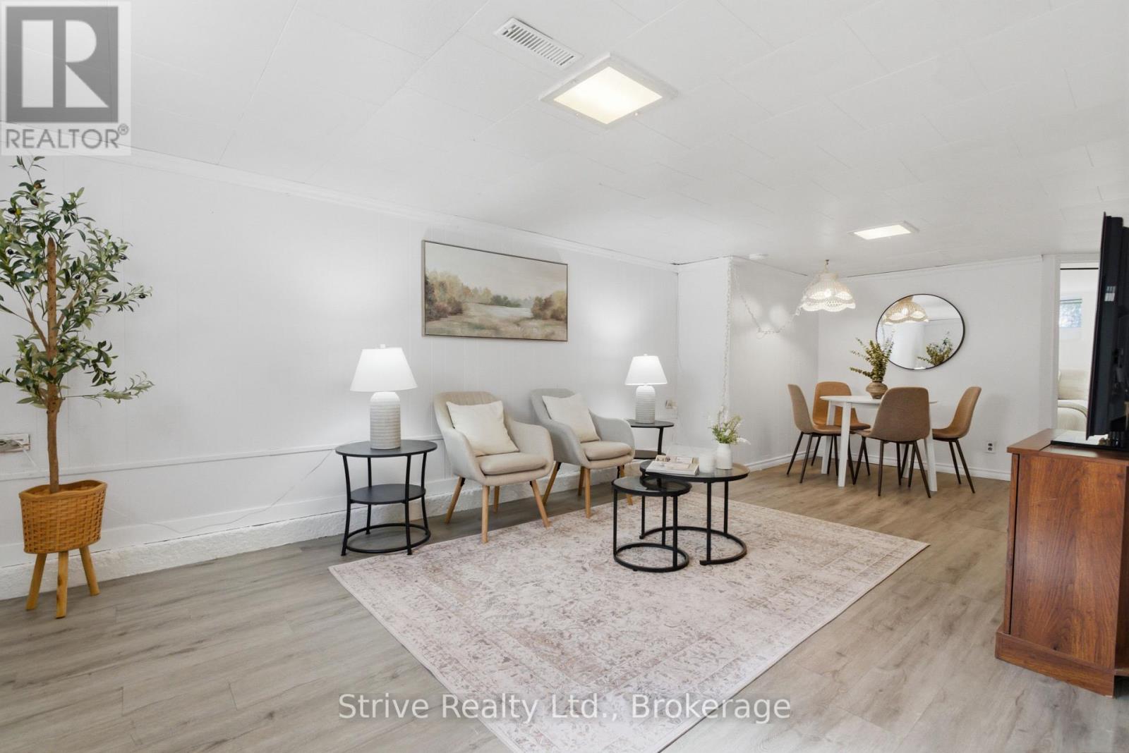7 ADMIRAL ROAD - Image 23