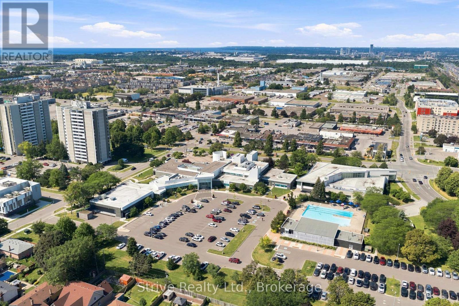 7 ADMIRAL ROAD - Image 37