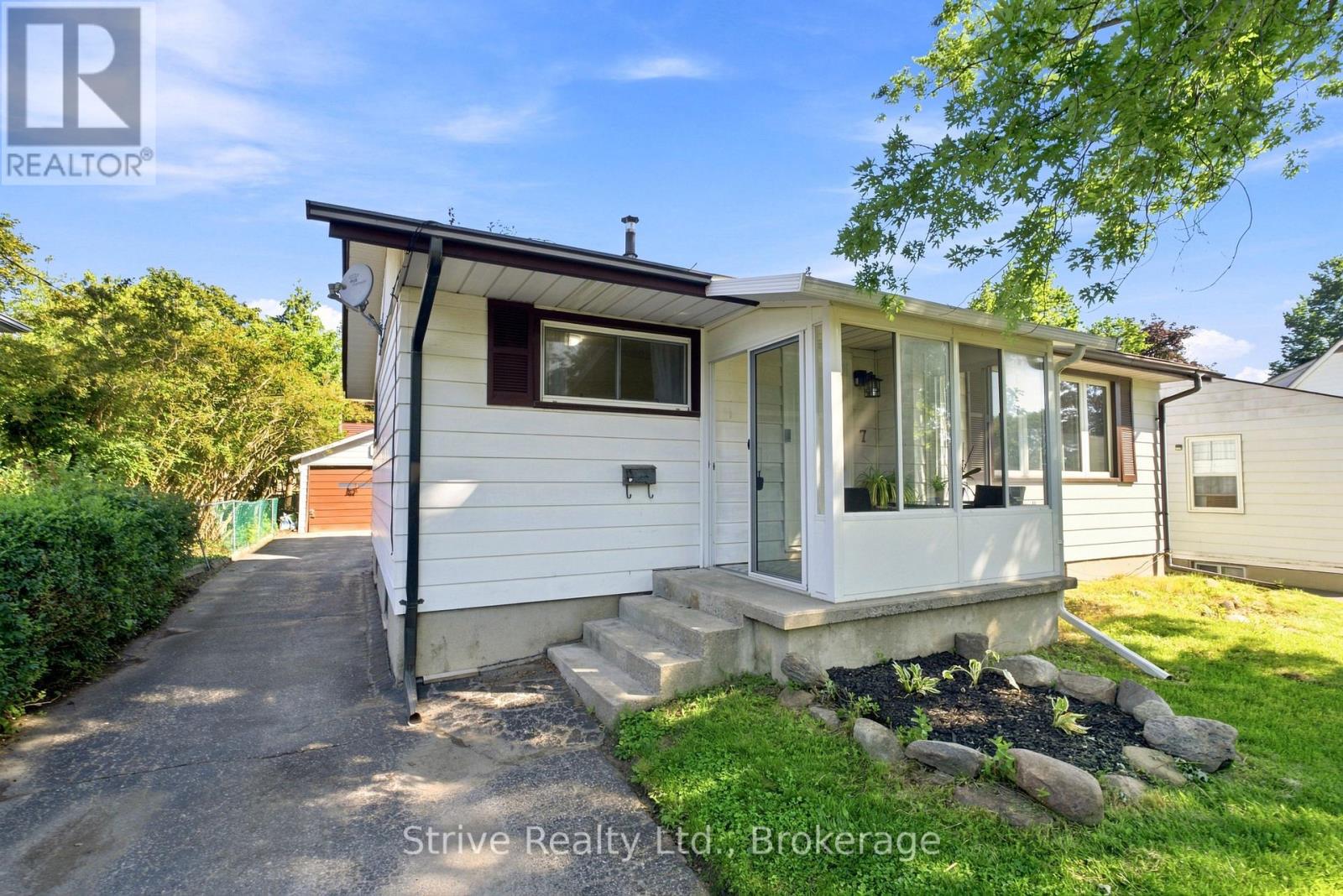 7 ADMIRAL ROAD - Image 4